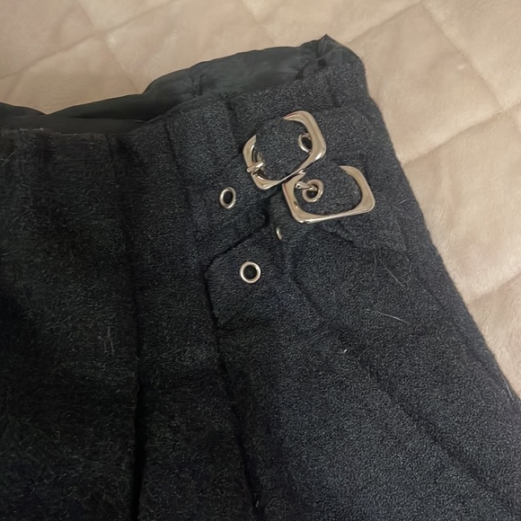 Pants - Picture 2 of 4